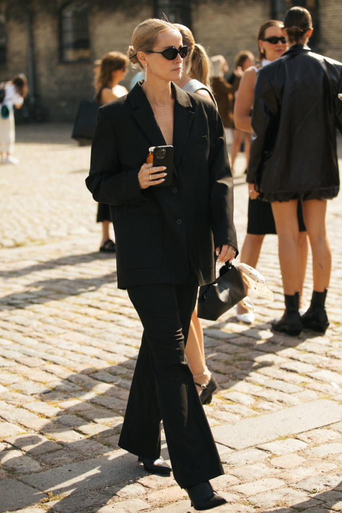 The Scandi Hairline Is Trending (Again) – Here Are 6 Ideas To Show Your Stylist