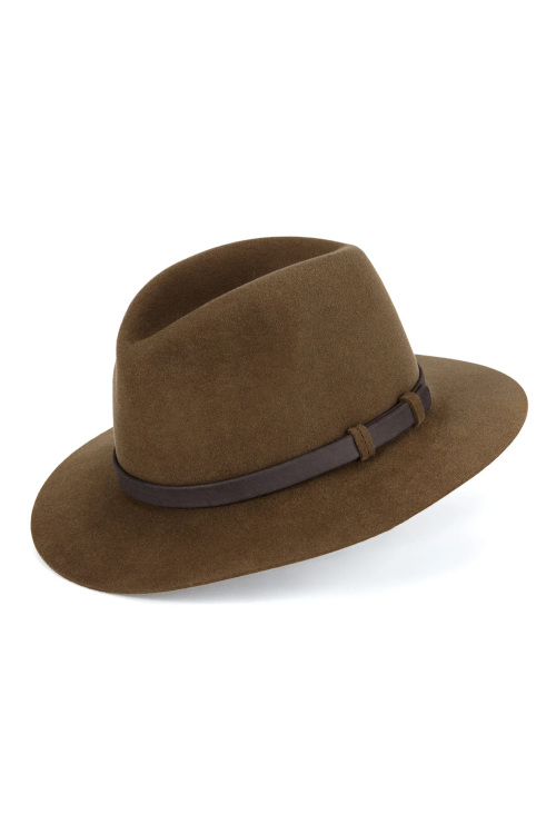 Brown hat | what to wear to cheltenham festival