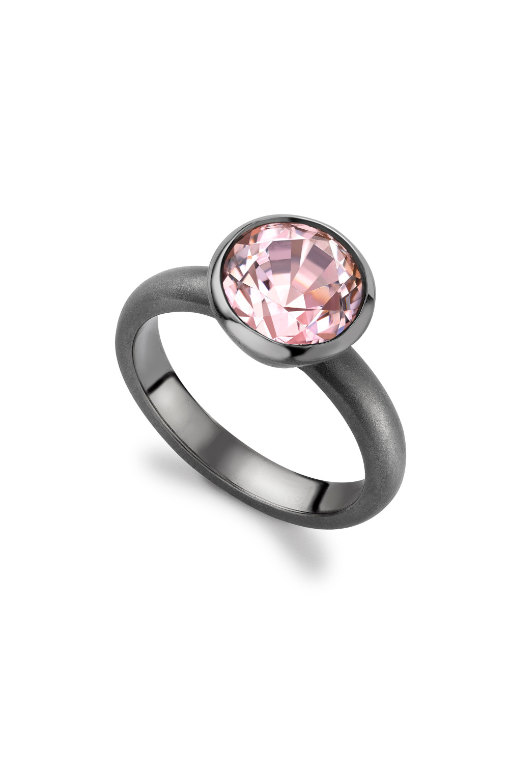 Black ring