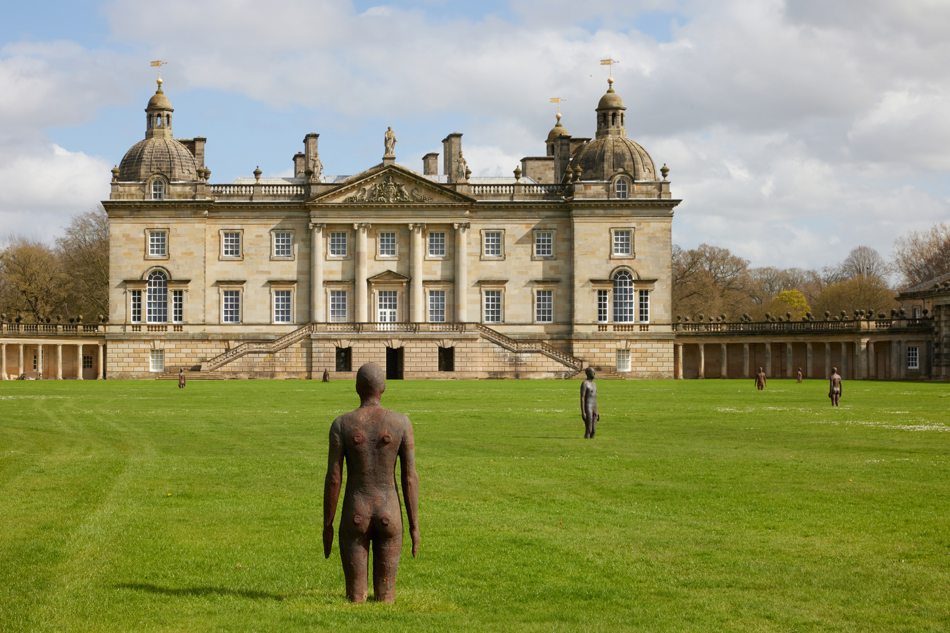 Antony Gormley, Time Horizon, 2006. Photograph by Pete Huggins