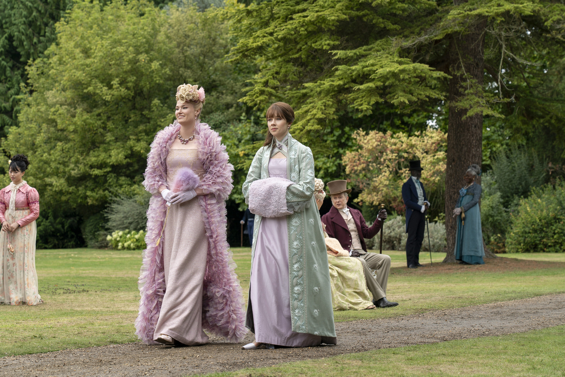 (L-R) Jessica Madsen as Cressida Cowper, Claudia Jessie as Eloise Bridgerton in episode 301 of Bridgerton