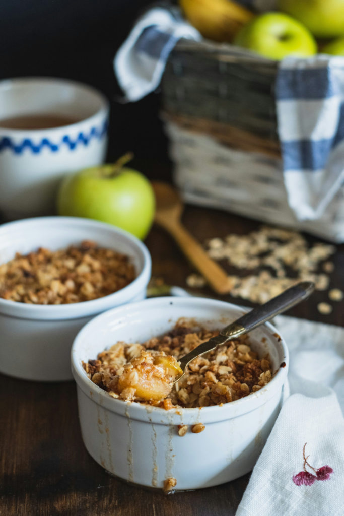 Apple crisp in small ramekin dishes