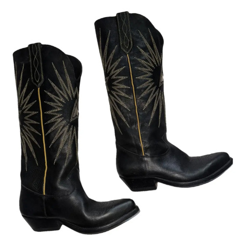 Black secondhand cowboy boots