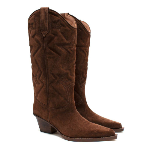 Brown boots