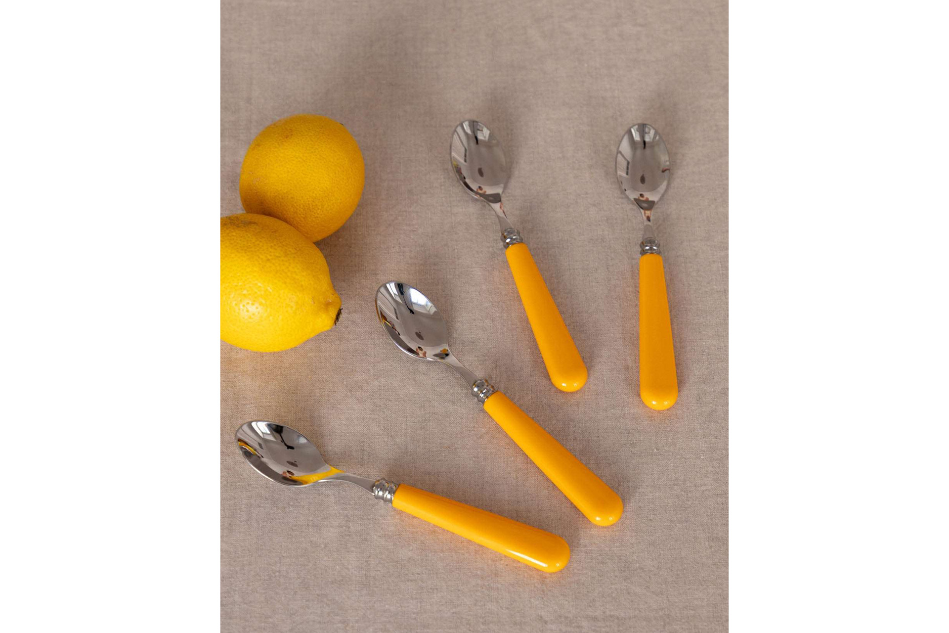 yellow teaspoons