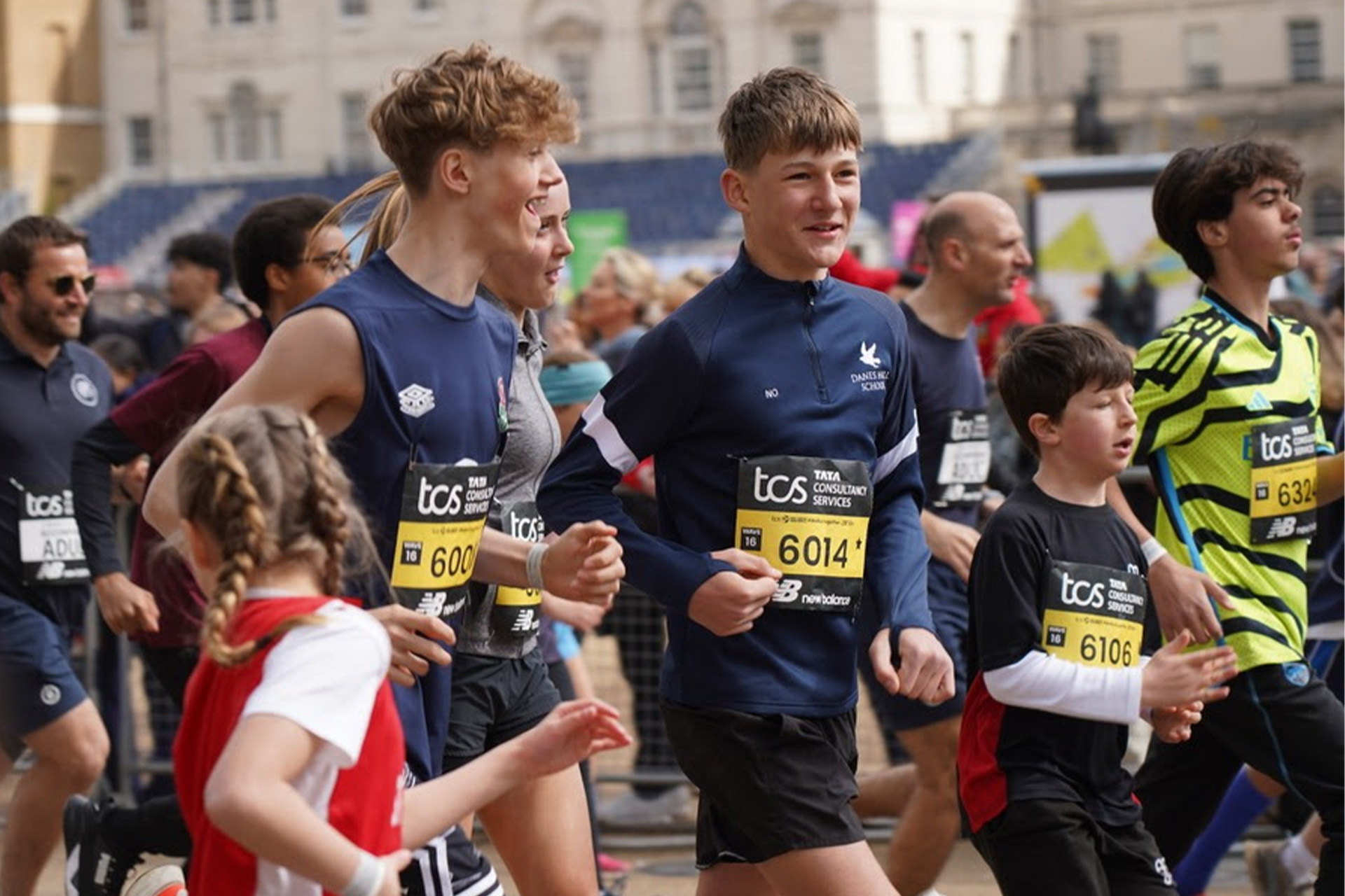Danes Hill pupils running the London Mini Marathon