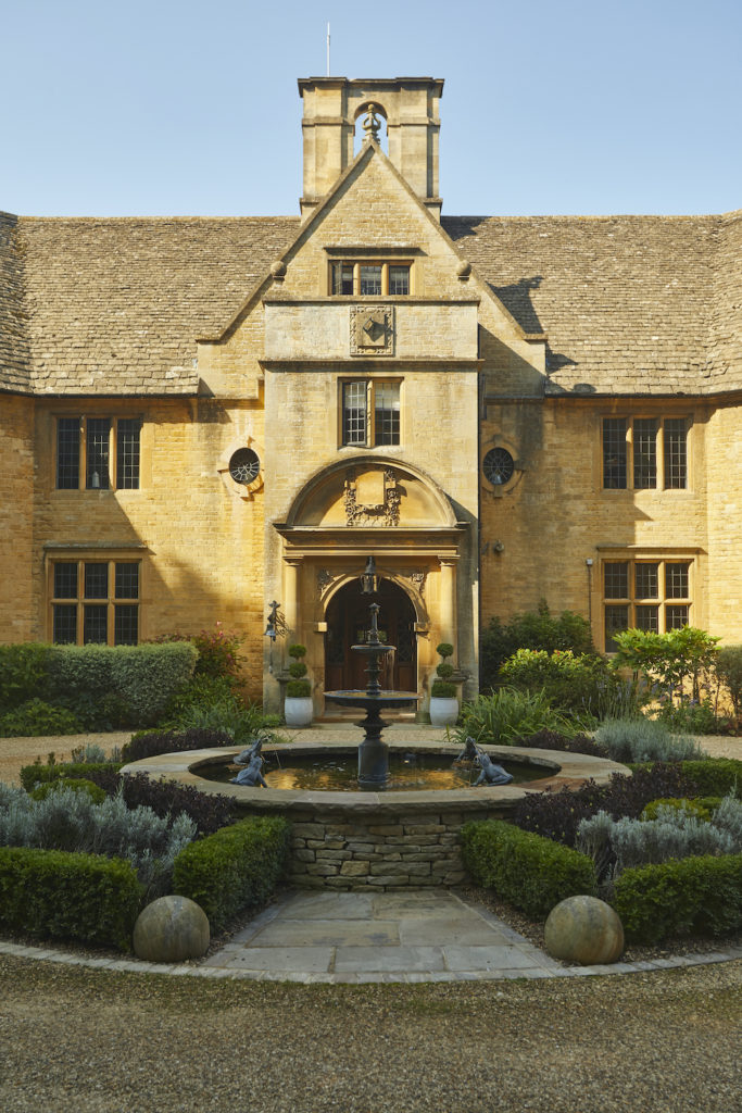 Foxhill Manor exterior