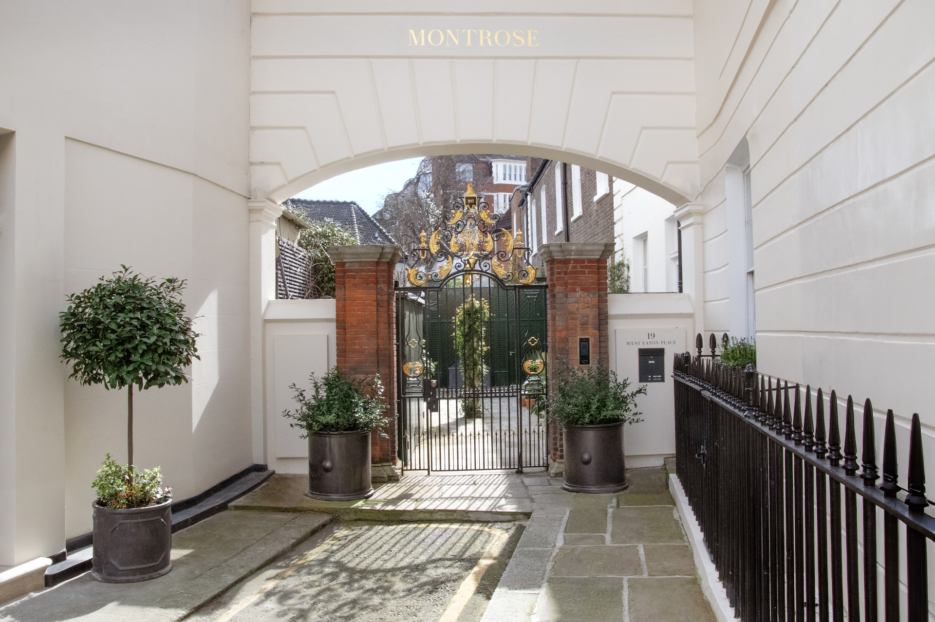 Exterior of gated Montrose Clinic London