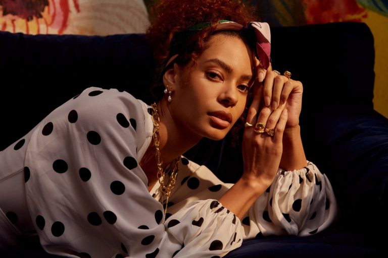 ClosedWin A £500 Jewellery Voucher From Ottoman Hands