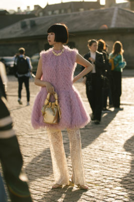 Woman with bubble bob