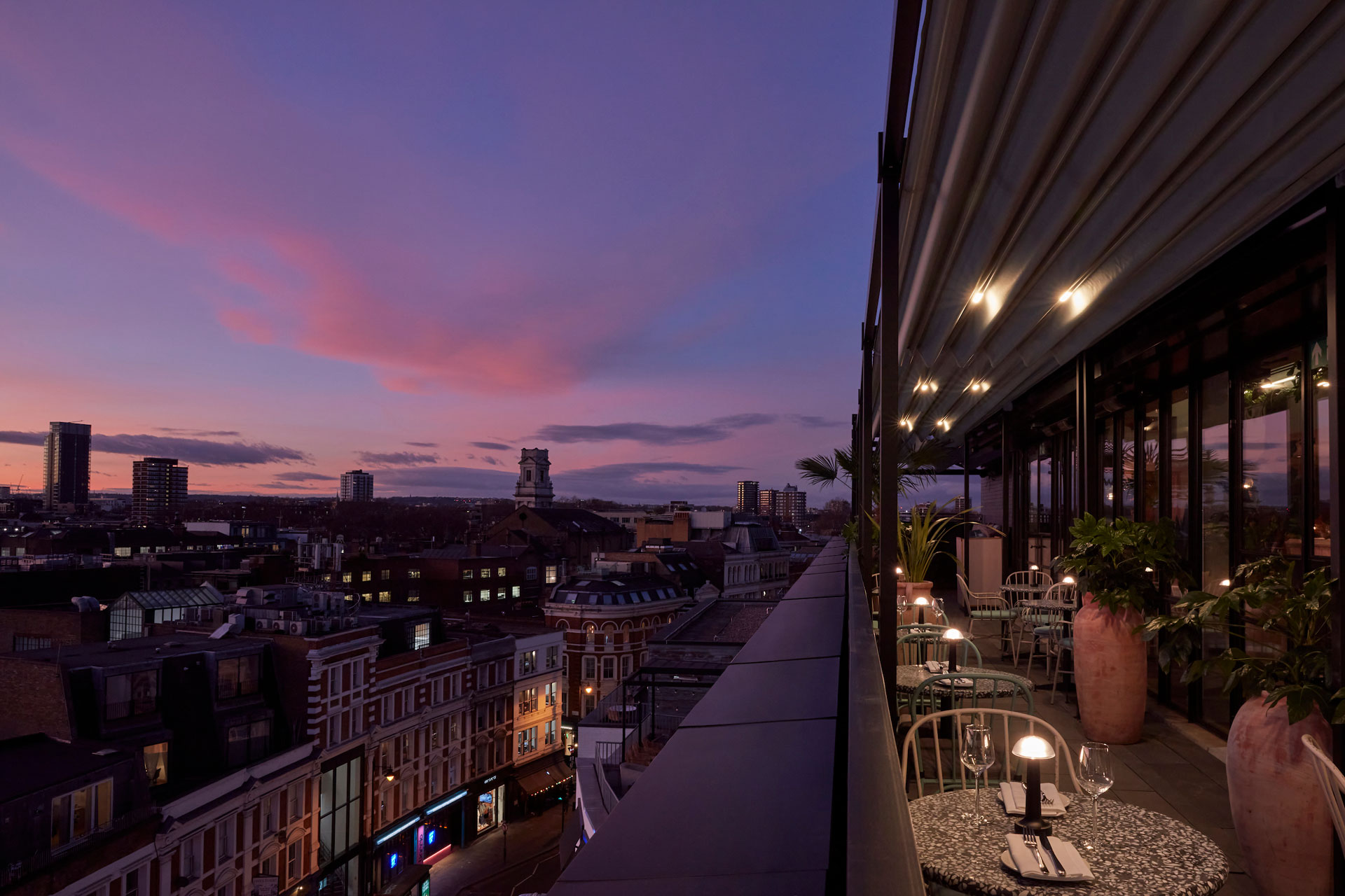 Kaso, a rooftop bar at night