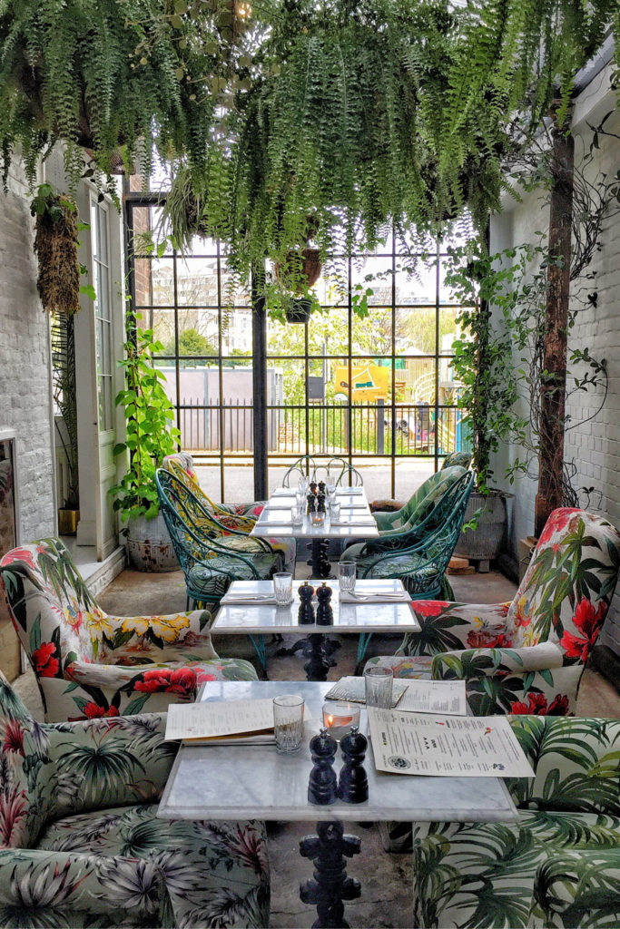 Bourne & Hollingsworth