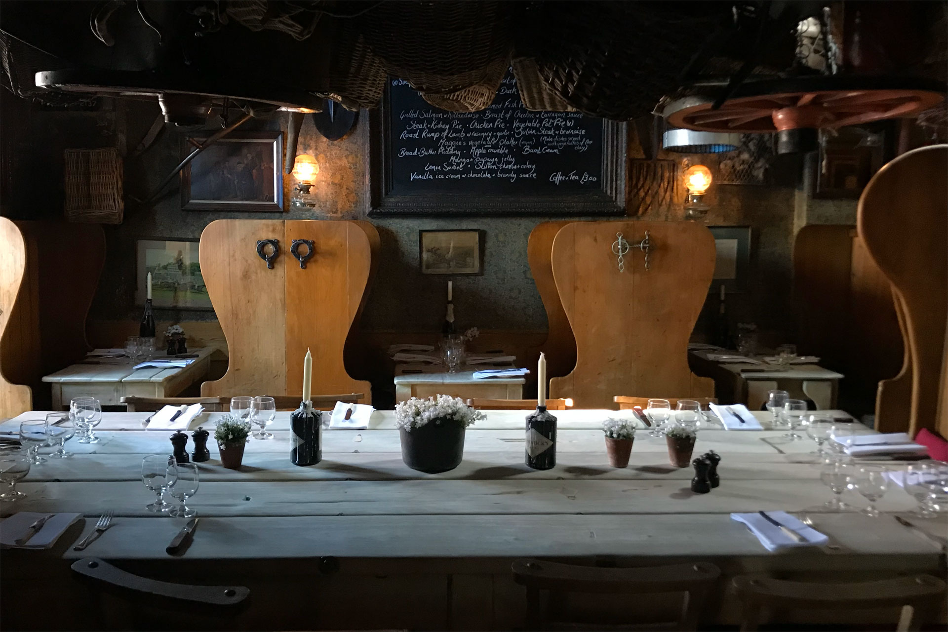 Maggie Jones restaurant
