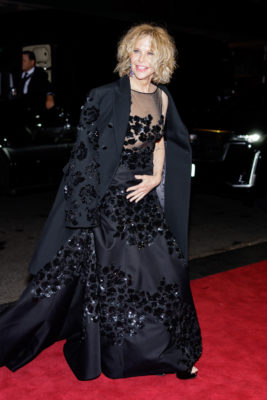 Meg Ryan with a shaggy bob