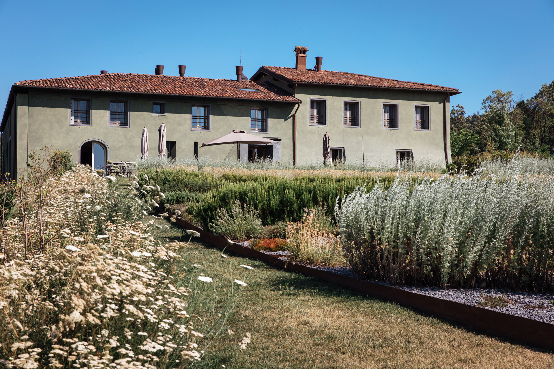 The exterior of Locanda La Raia