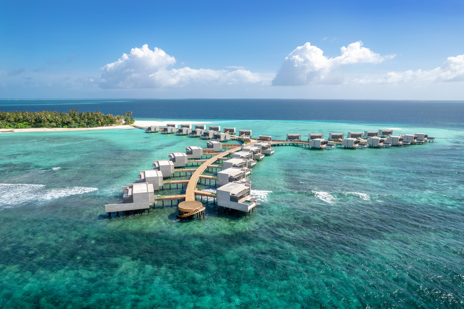 Aerial shot of Alila Kothaifaru Maldives - Water Villa Aerial Shot