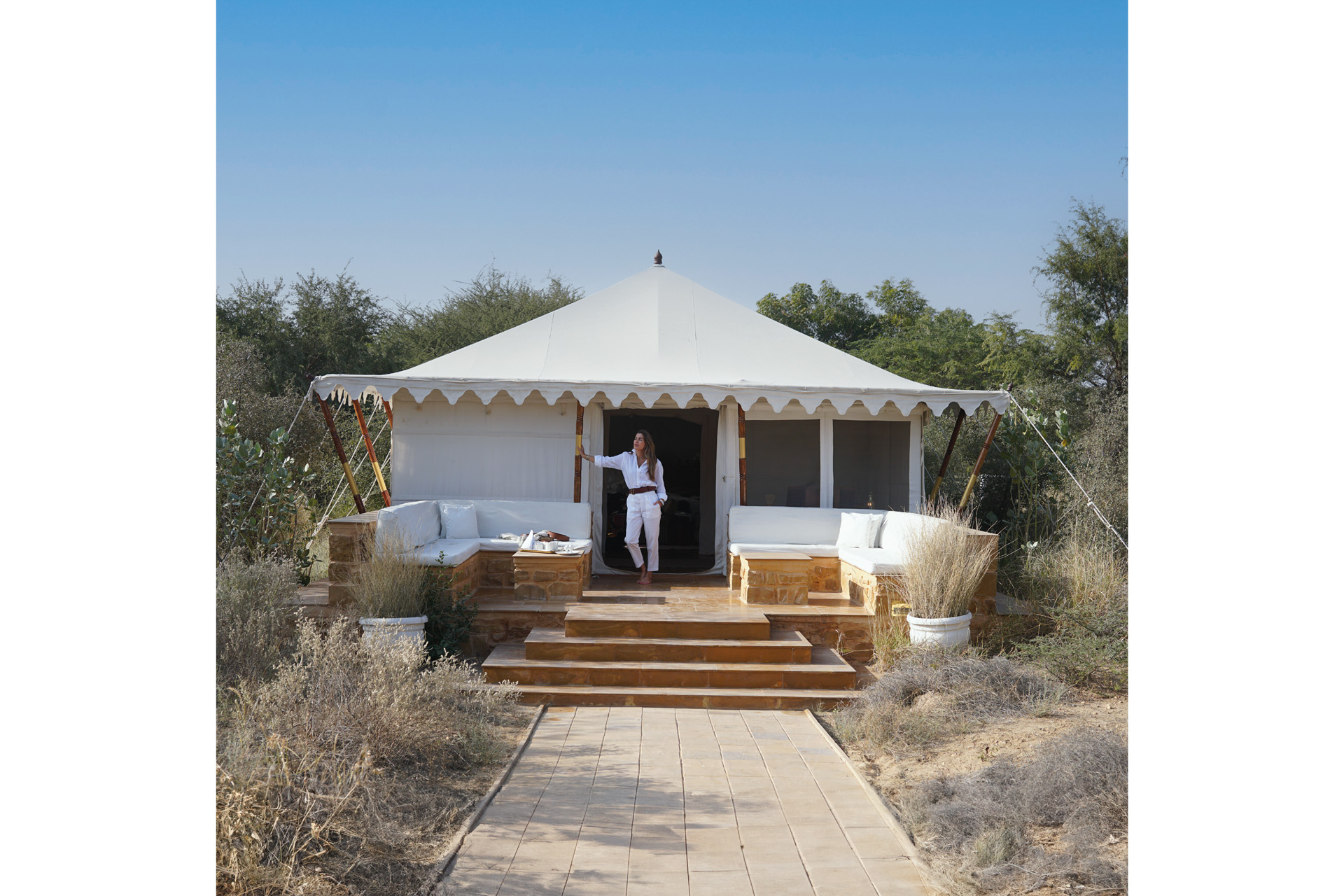 Fee in a tent