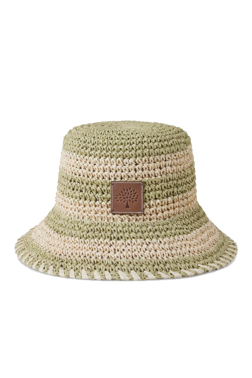 Raffia hat