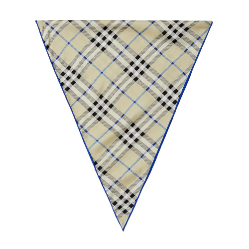 Check triangle scarf