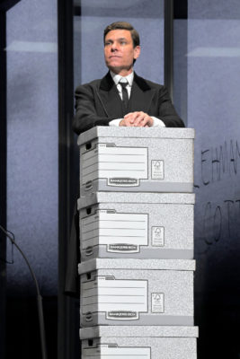 Aaron Krohn in The Lehman Trilogy 2024