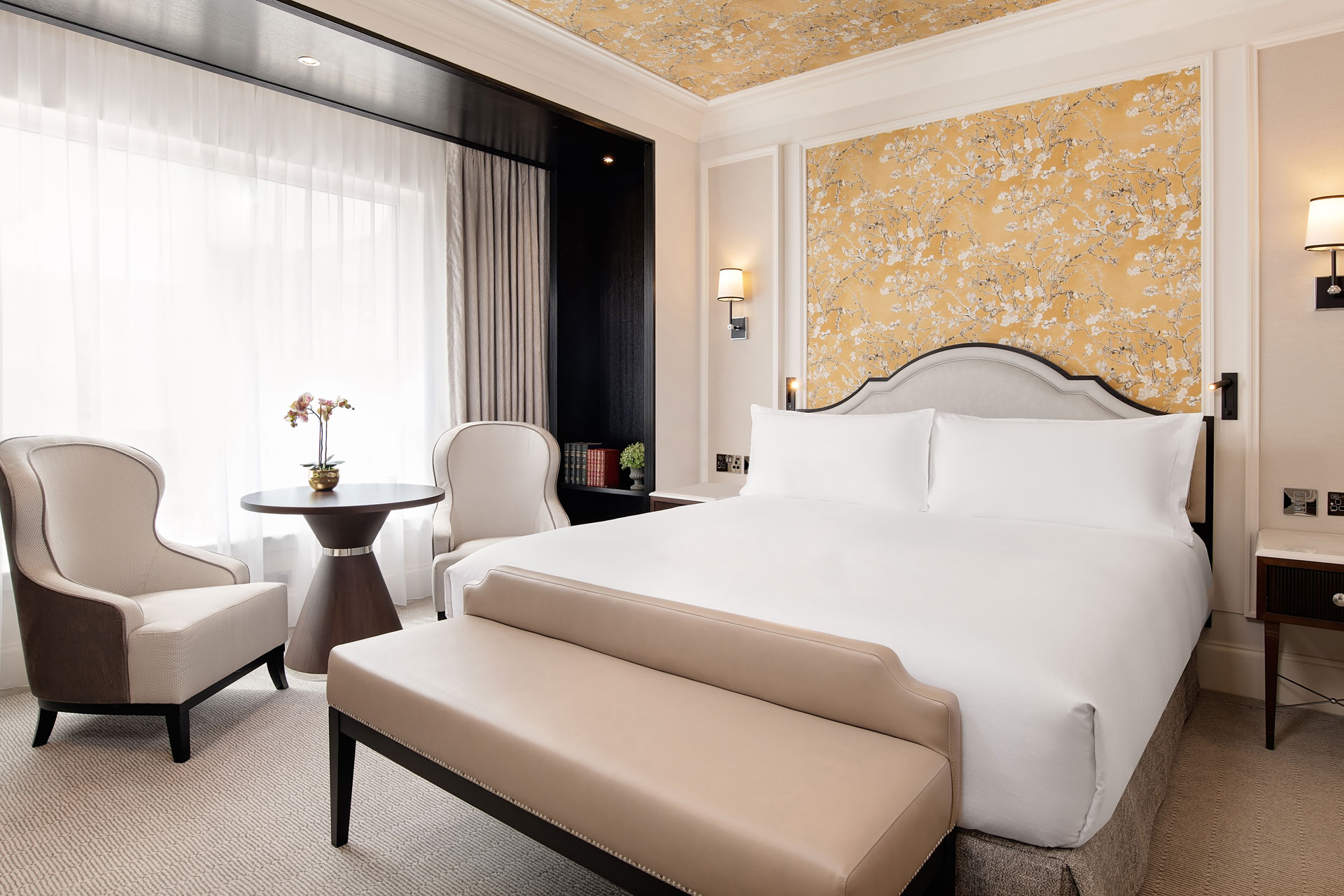 Bedroom at Fairmont Windsor Park