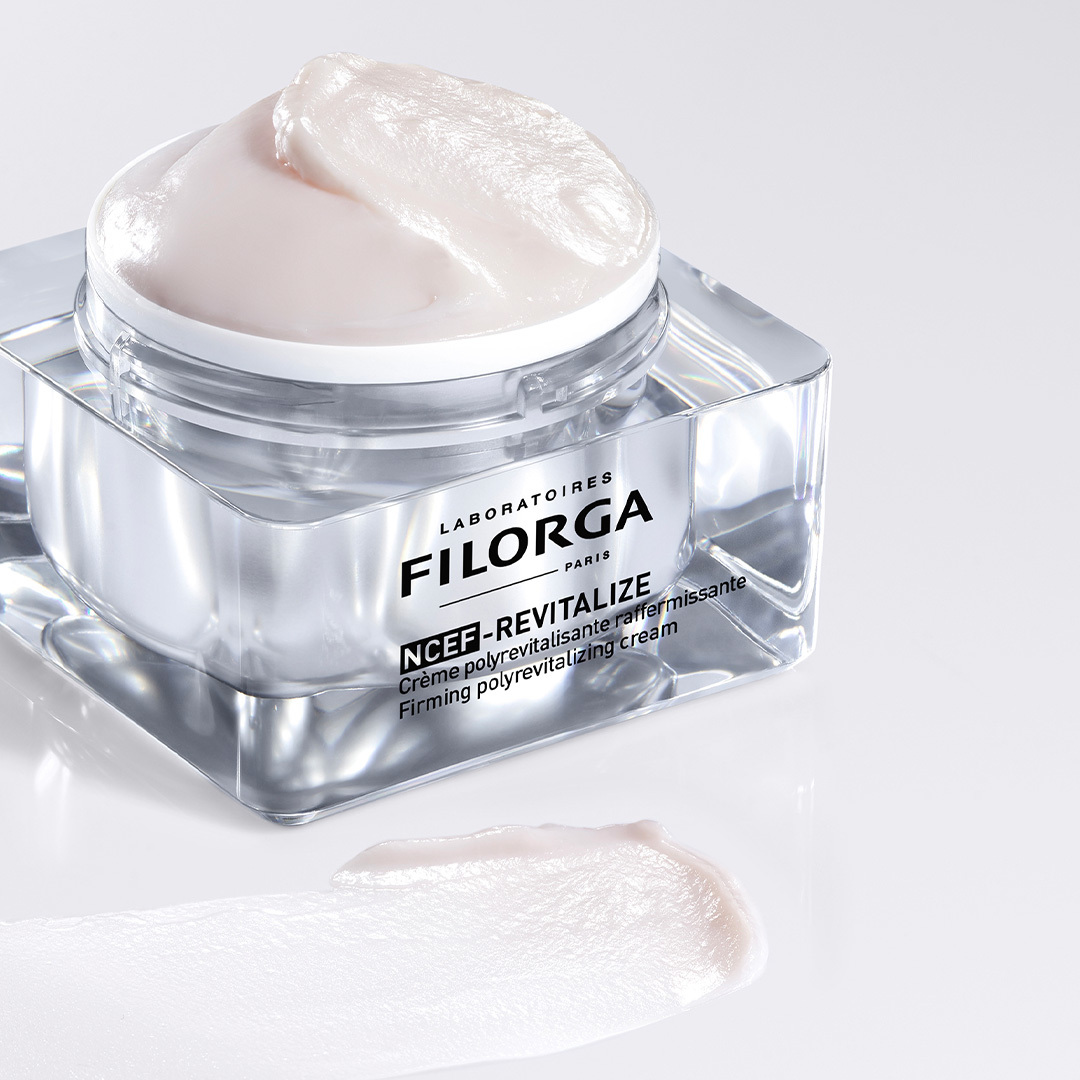 Close up of pot of skin cream