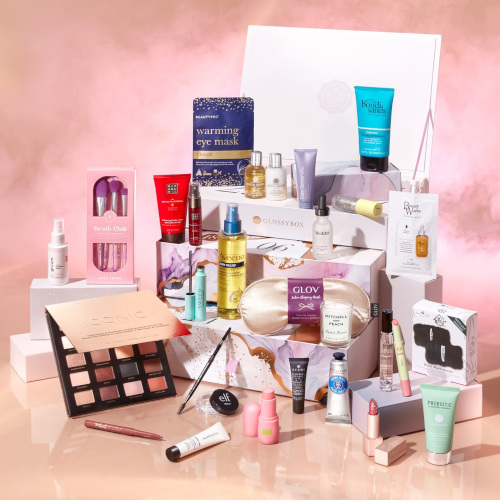 Advent calendar with beauty and makeup products