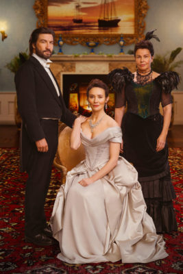 Liam McMahon as Sam Hardacre, Claire Cooper as Mary Hardacre & Julie Graham as Ma in The Hardacres