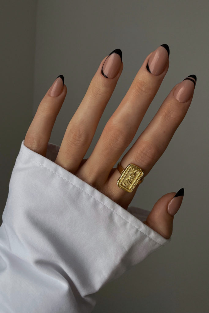 Hand with black French manicure | Nail ideas for Fall