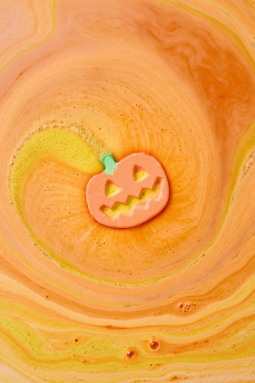 Pumpkin bath bomb