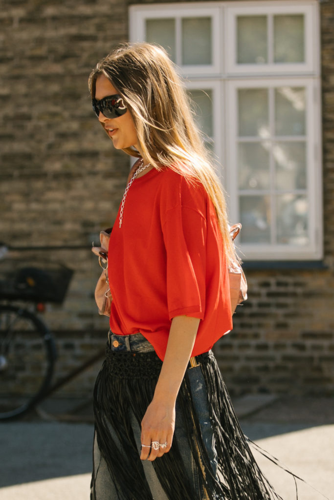 Woman with Tiger Eye Bronde hair