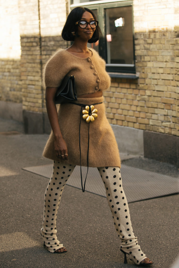 Woman with round bob