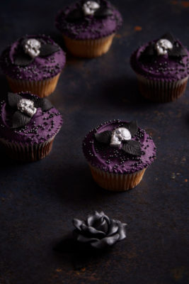 Skull cupcakes from Hummingbird Bakery