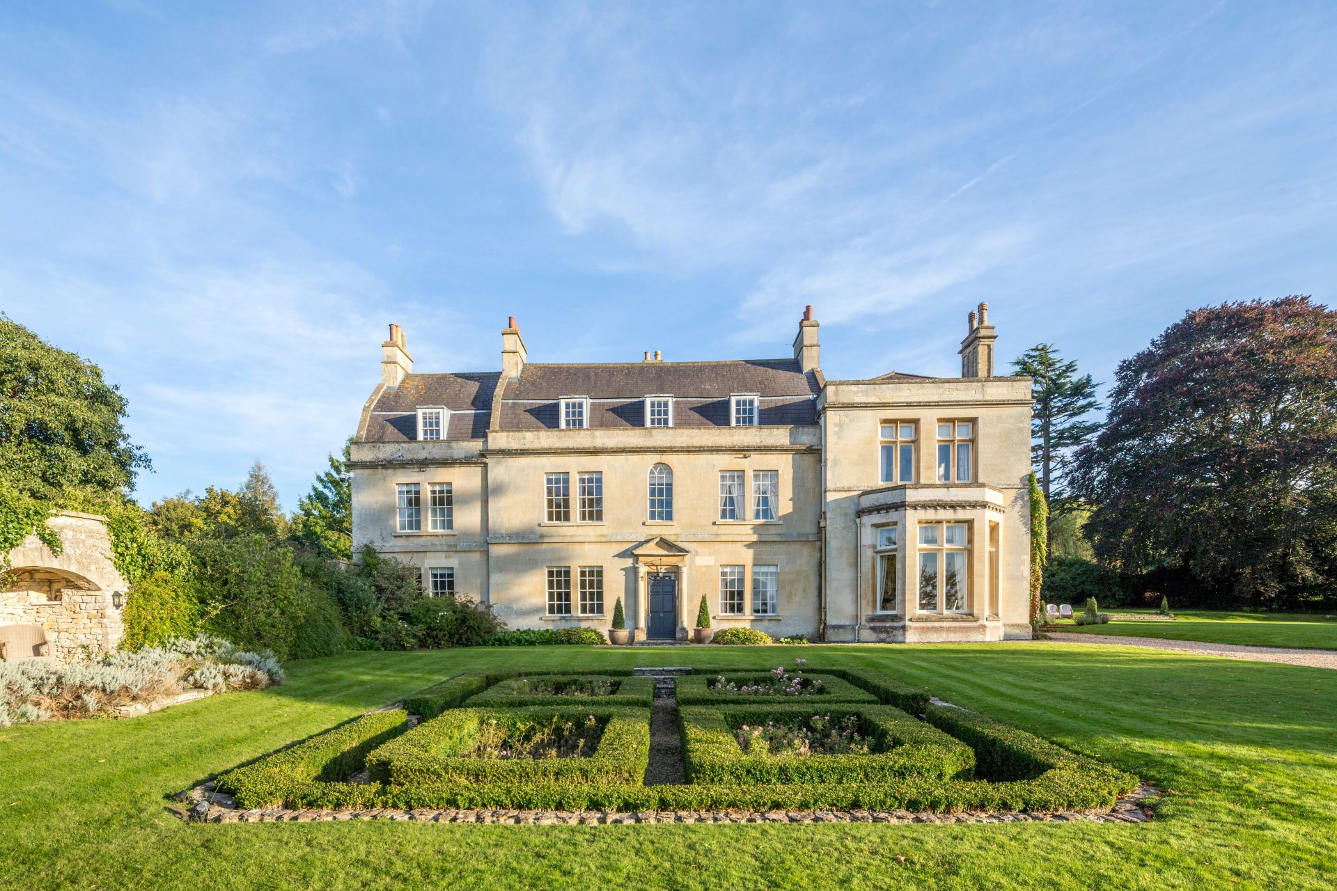 Bath country estate with maze