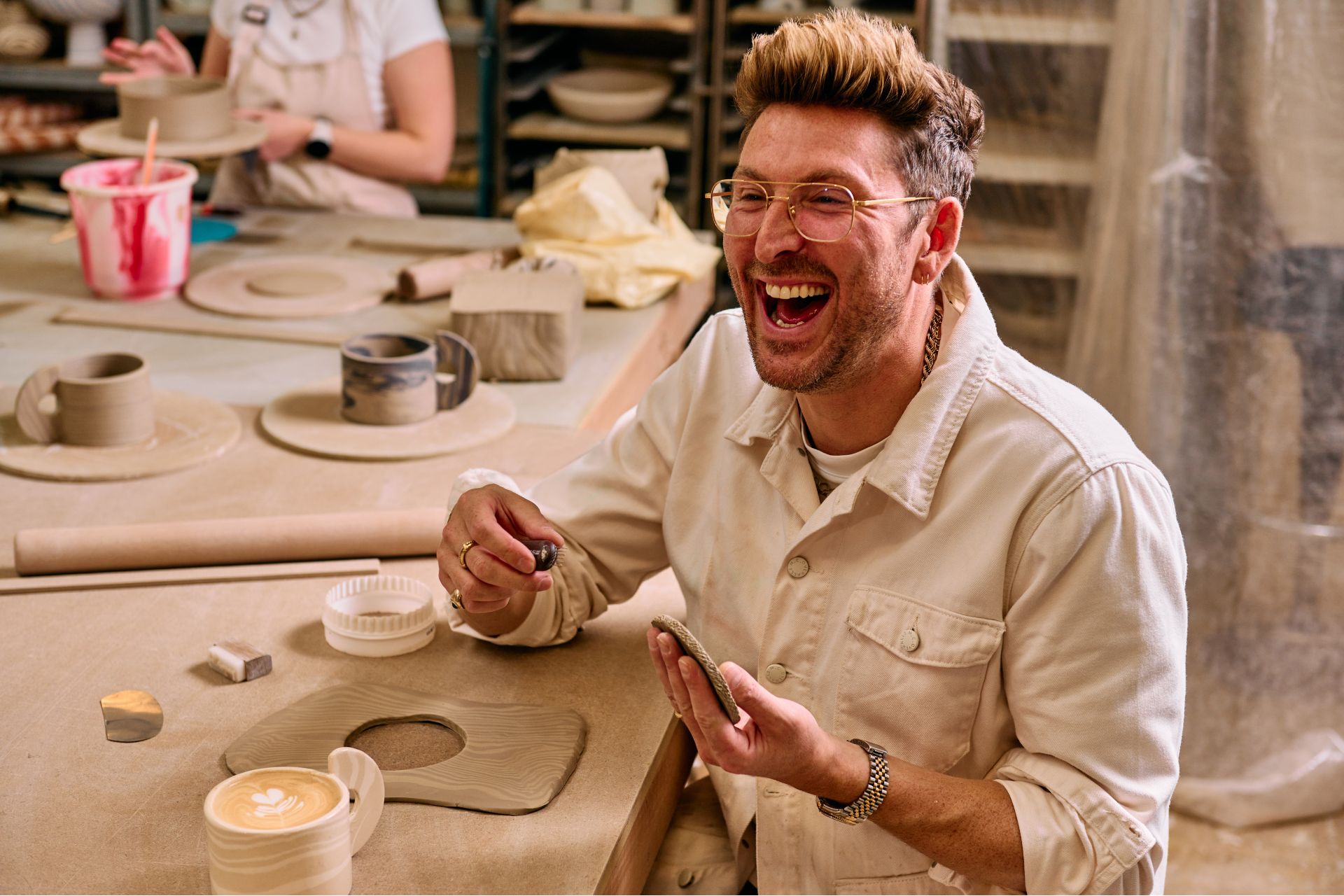 Henry Holland making a coffee mug