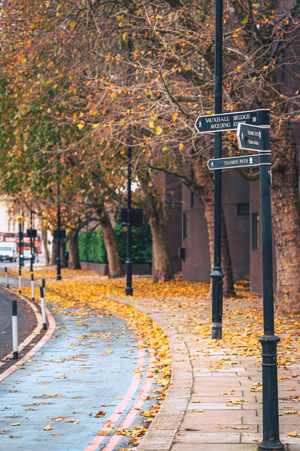 An autumnal scene in London