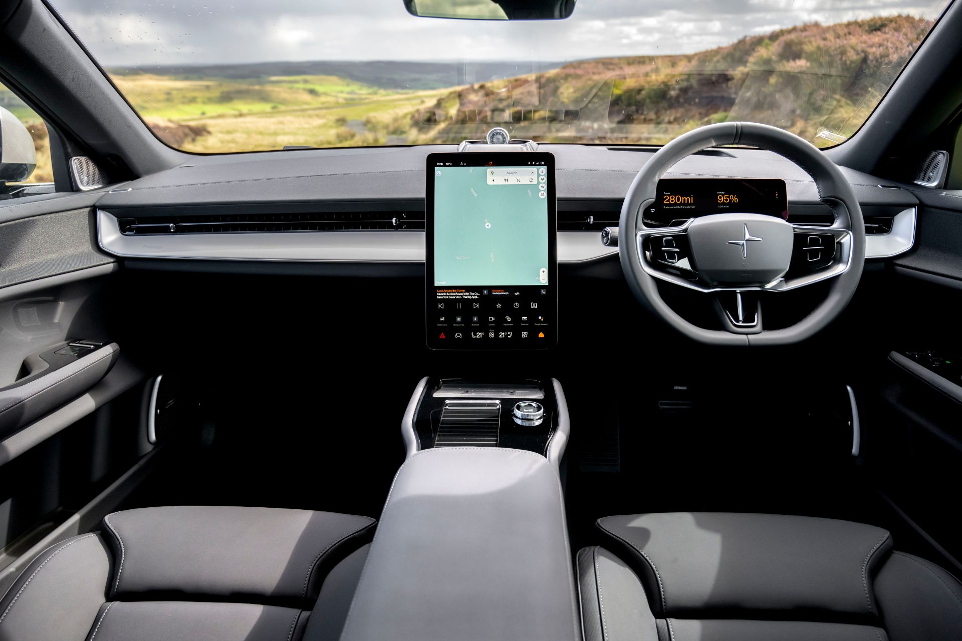 Polestar 3 interior with grey seats