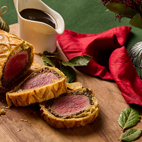 Beef wellington and gravy