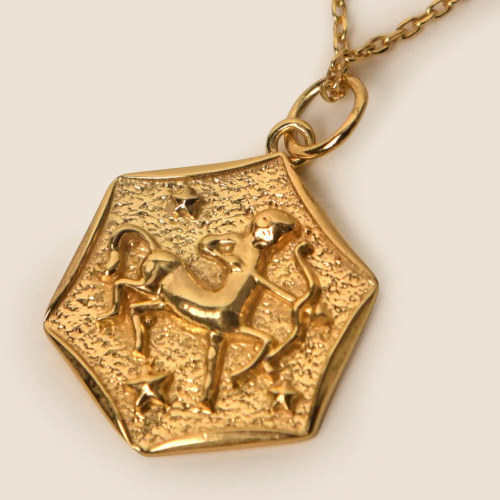 Gold pendant