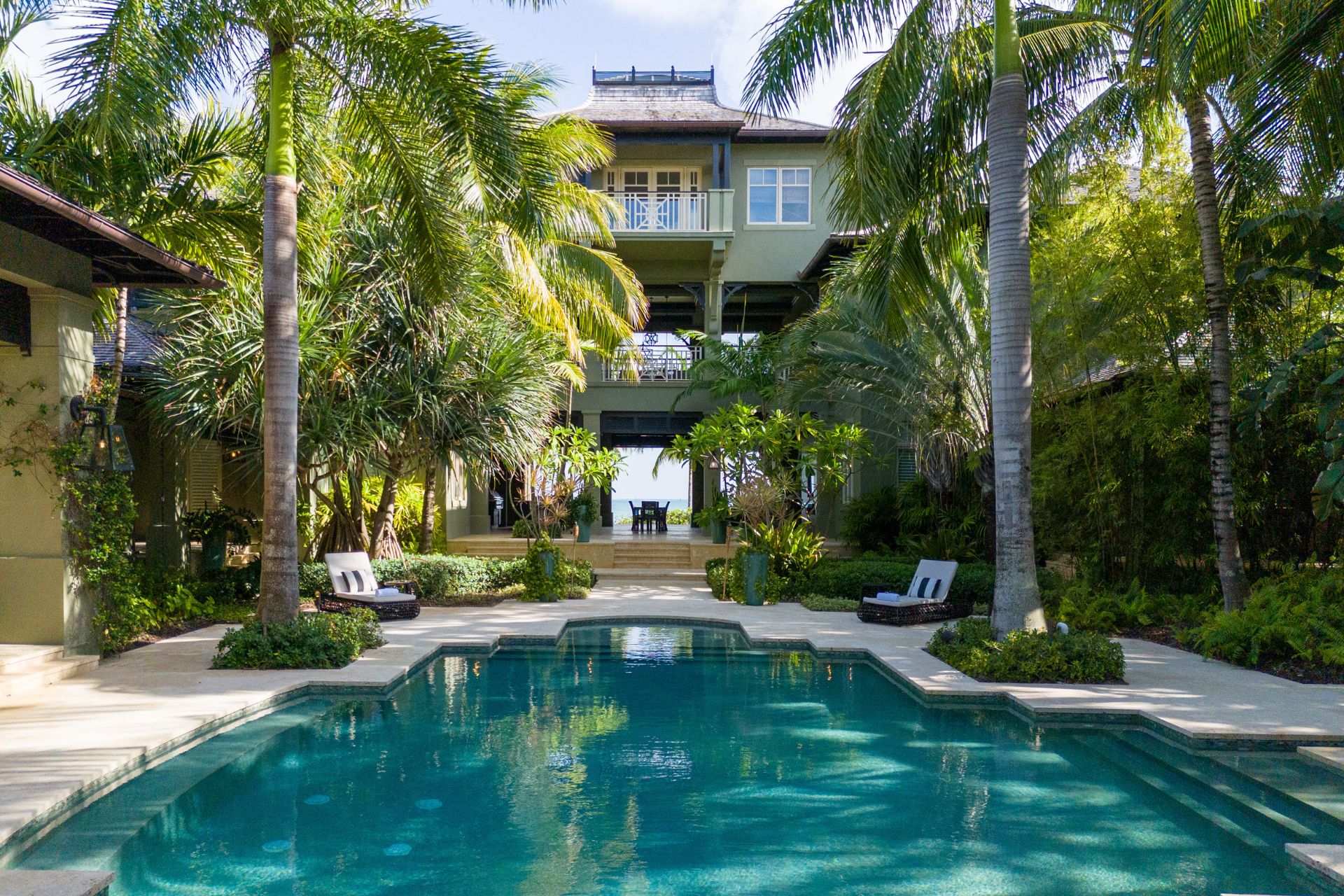 Bahamas mansion with large outdoor pool