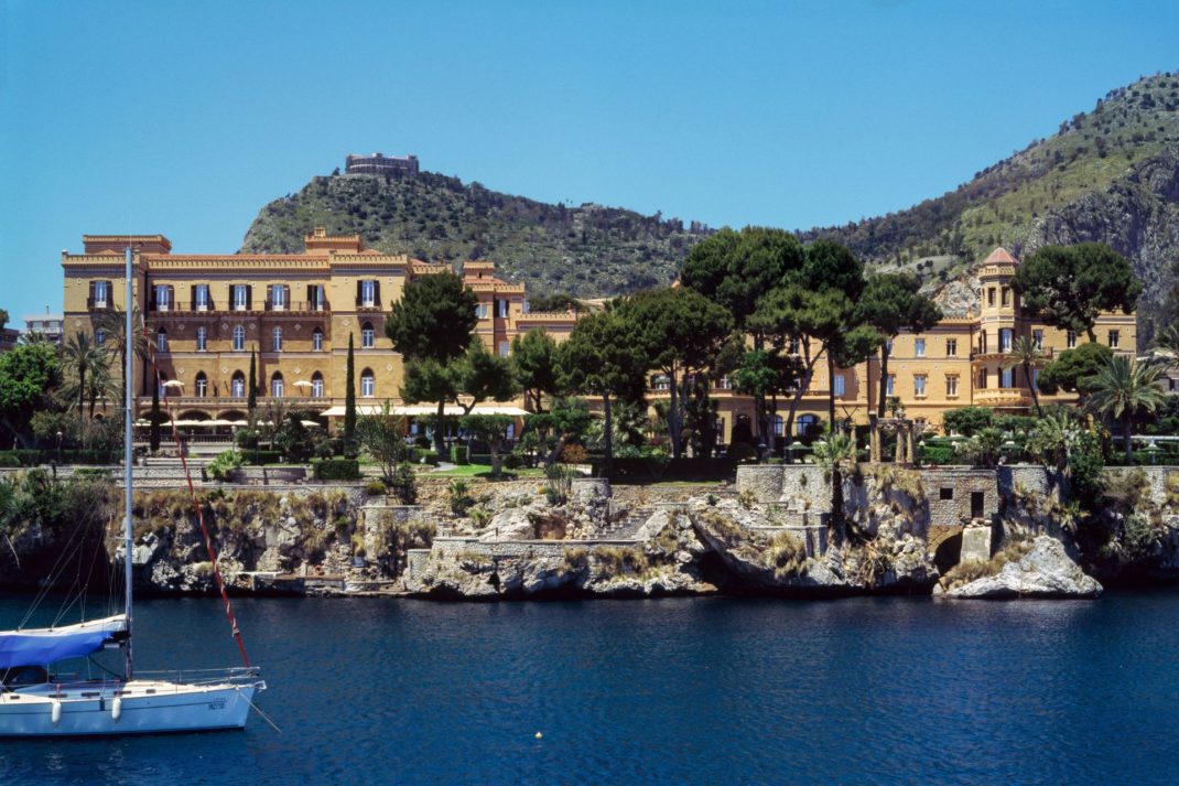 Exterior of waterfront Palermo hotel
