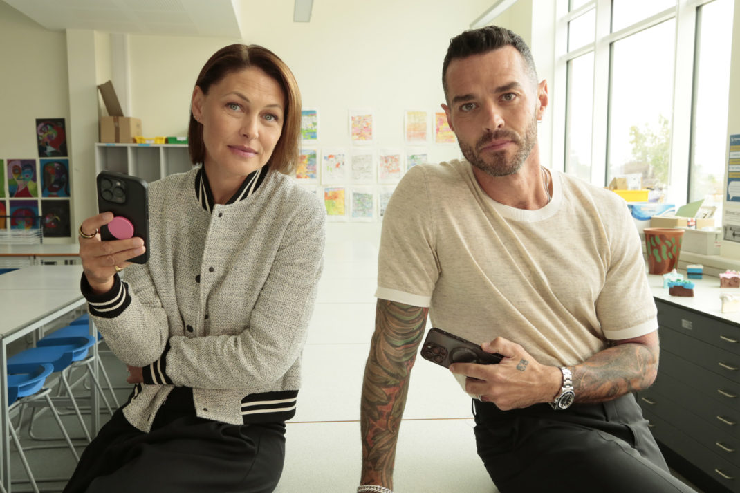 Emma & Matt Willis in Swiped: The School that Banned Smartphones.