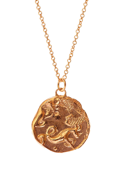 Gold pendant