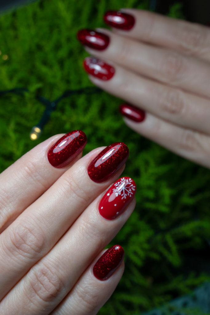 Christmas nails