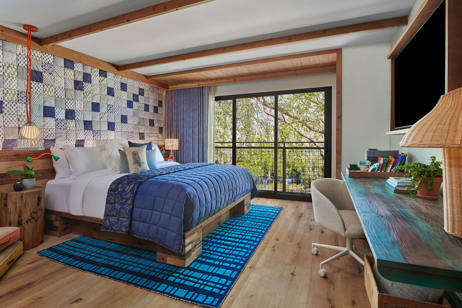 A model bedroom at Treehouse Hotel Silicon Valley