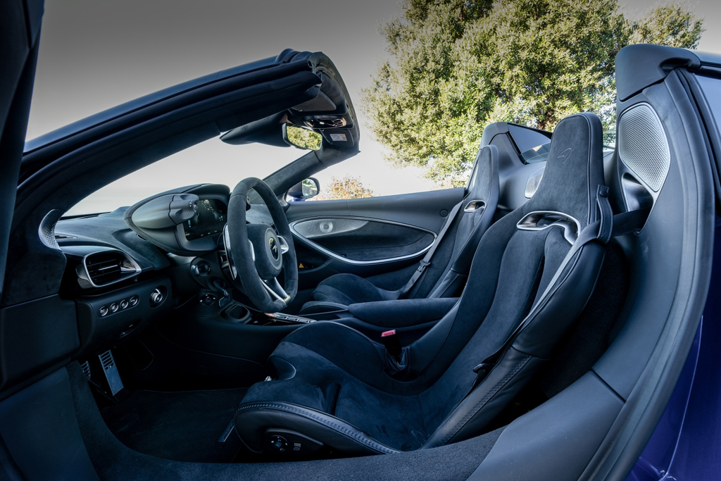 The interior of the McLaren Artura Spider