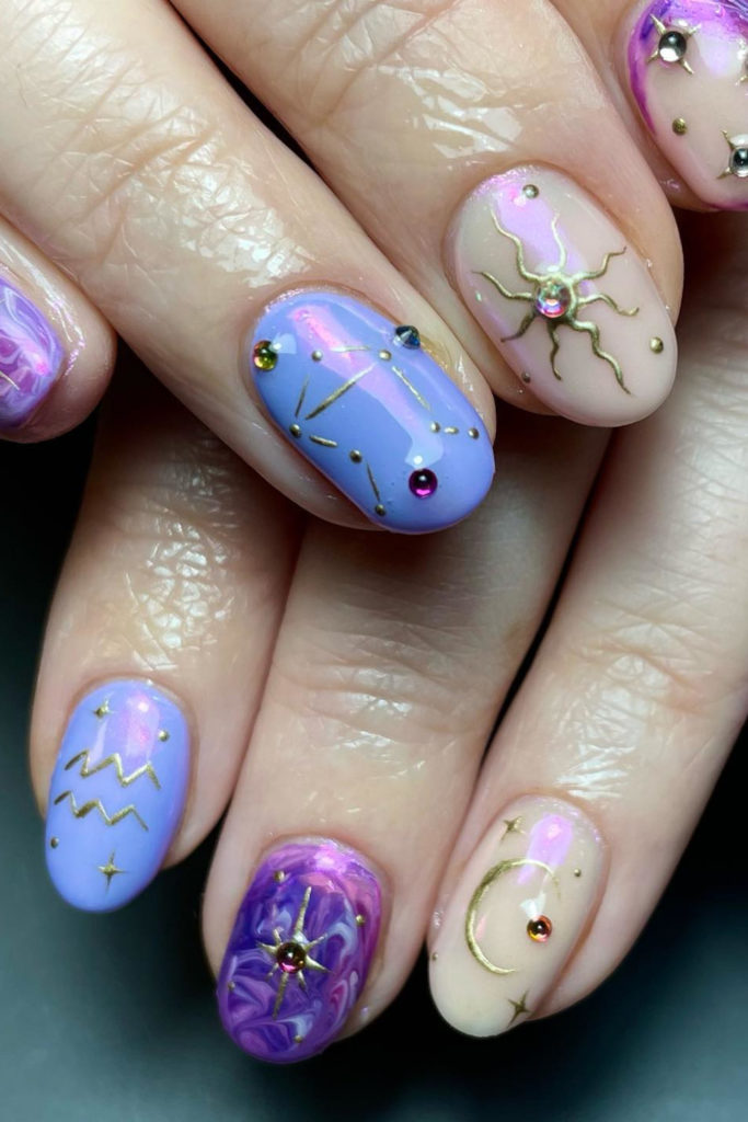 Aquarius Nails