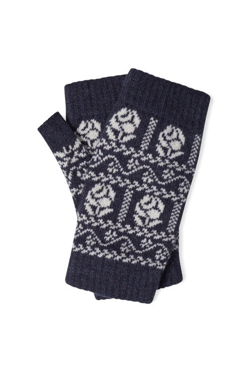Rose patterned gloves