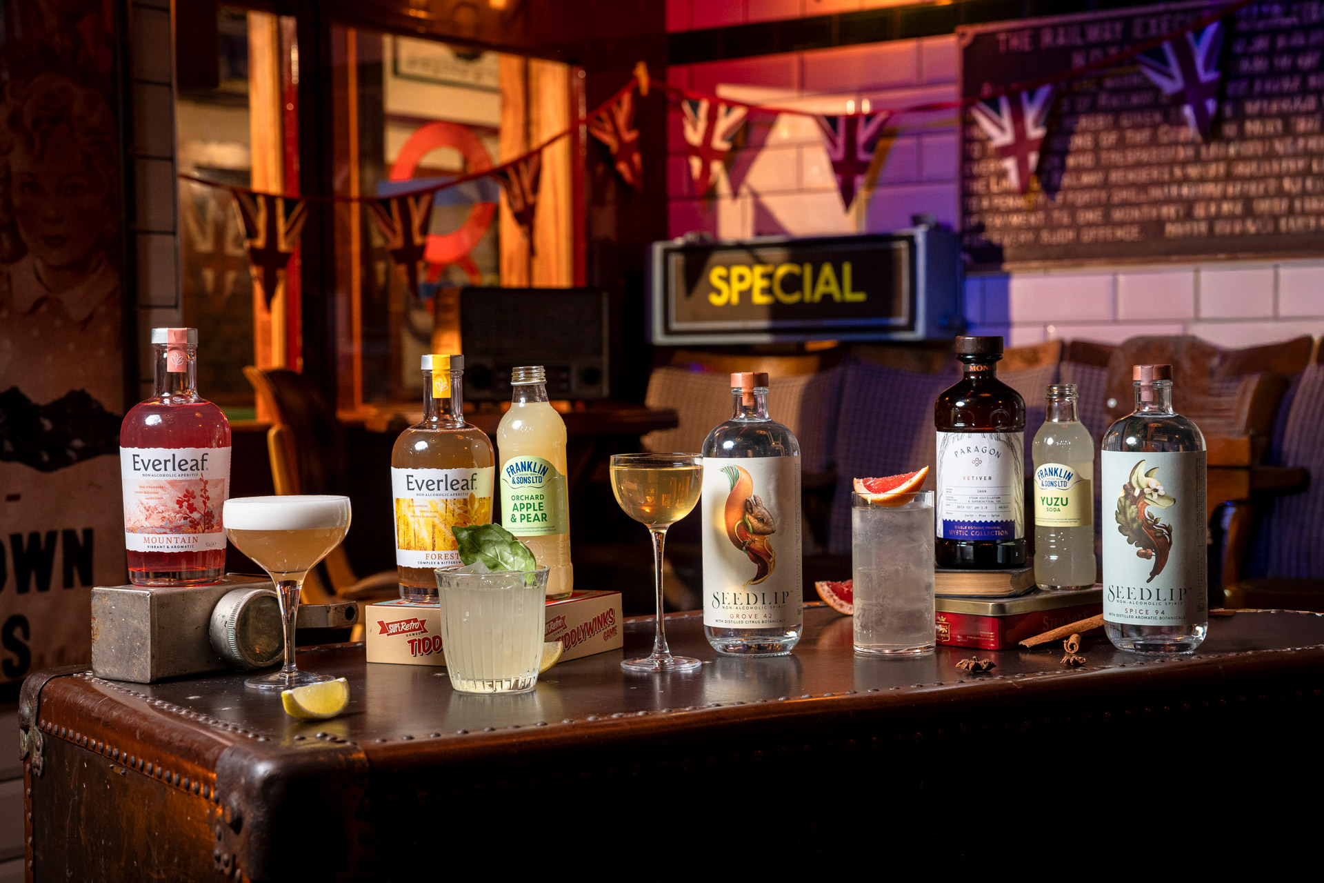 Drinks at Cahoots bar