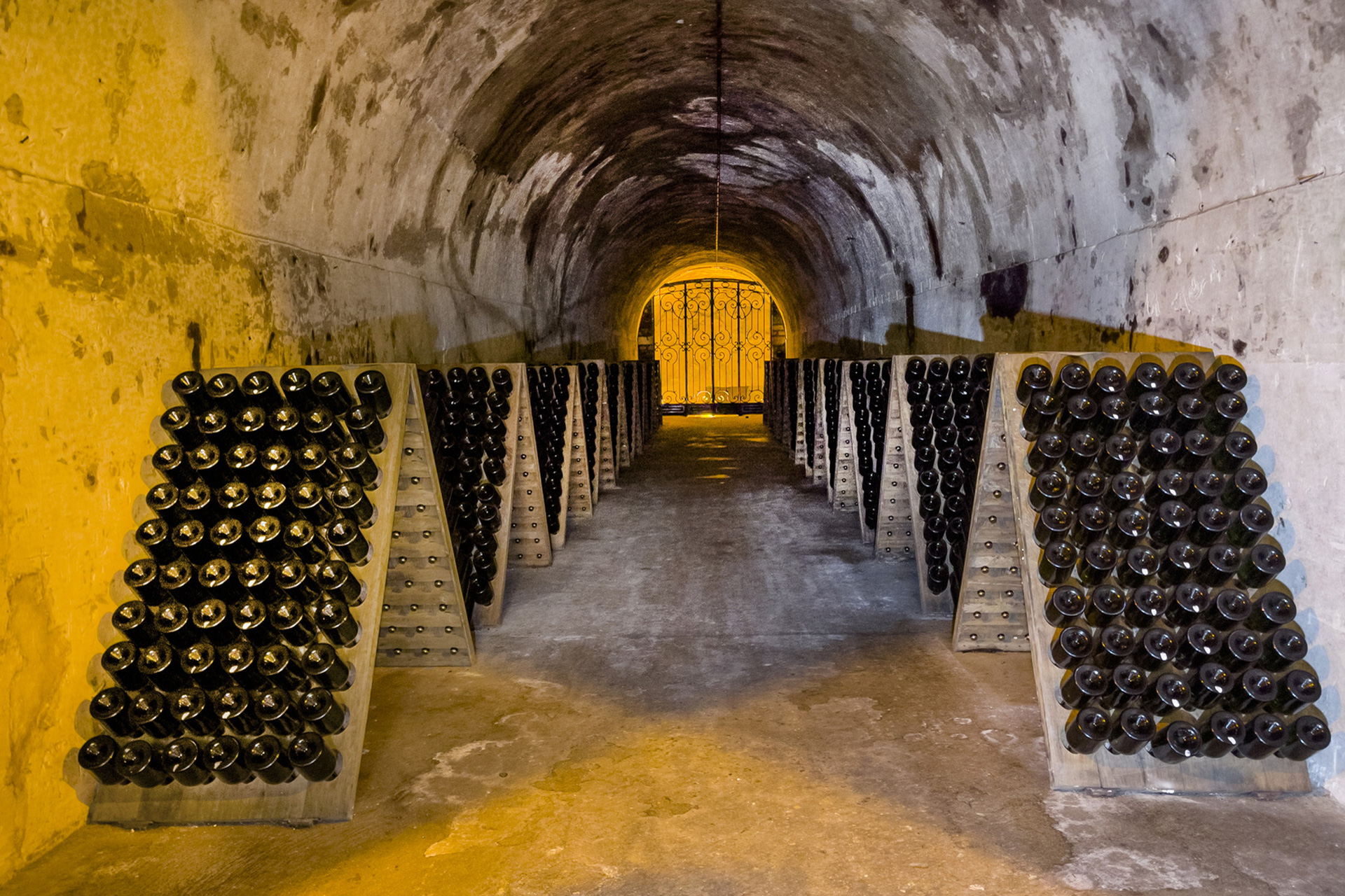 Taittinger caves, Champagne